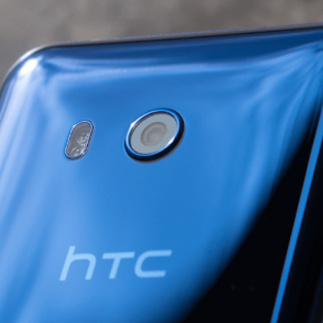 HTC dévoile son nouveau fer de lance, le HTC U11