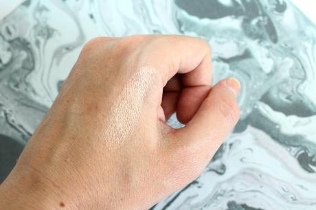 KIKO Radiant Touch Swatch KIKO Radiant Touch⎪Top ou Flop?