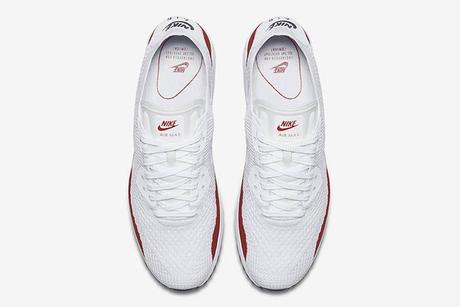 Nike Air Max 90 Flyknit Ultra 2.0 White Red
