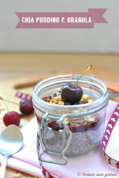 Chia pudding au granola & confiture de cerises Chia pudding