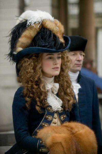 Dans la garde-robe de Keira Knightley Dans la garde-robe de Keira Knightley