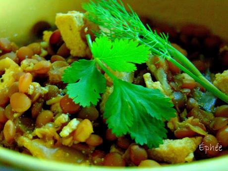 Soupe aux lentilles vertes et feta de tofu Soupe aux lentilles vertes et feta de tofu
