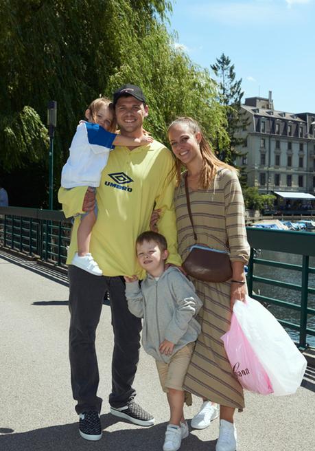 Vetements s’invite dans les rues de Zurich pour l’été 2018 vetements-collection-printemps-ete-2018-shooting-zurich-demna-gvasalia-folkr-11