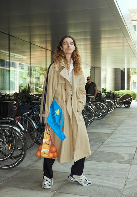 Vetements s’invite dans les rues de Zurich pour l’été 2018 vetements-collection-printemps-ete-2018-shooting-zurich-demna-gvasalia-folkr-13