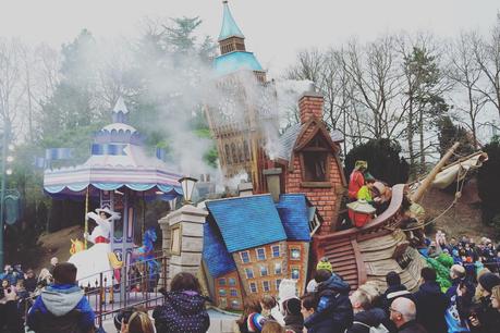 Défilé chars disney Défilé chars disney Blog Coin des licornes littéraire lifestyle Toulouse