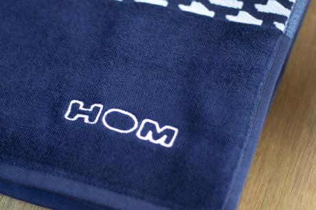 L’été sera chaud chez HOM !!! selection hom ete homme serviette de plage