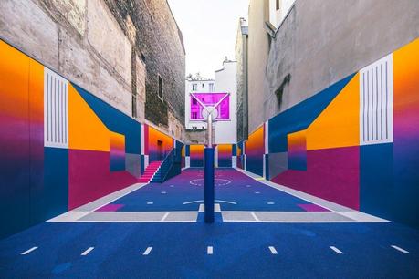 Le terrain de basket de la rue Duperré s’offre un relooking pigalle-basketball-court-ill-studio-paris-terrain-folkr-02