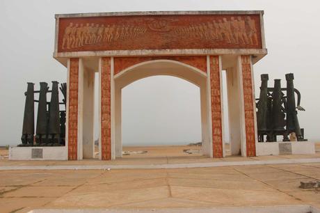 Top 5 des Sites à visiter à Ouidah (Bénin) Top 5 des Sites à visiter à Ouidah (Bénin)