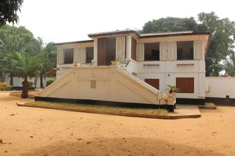 Top 5 des Sites à visiter à Ouidah (Bénin) Top 5 des Sites à visiter à Ouidah (Bénin)