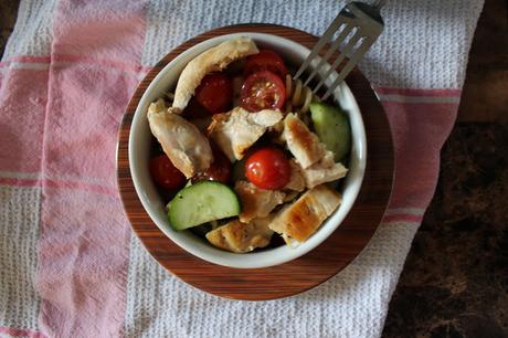 #PouletCA #ad- Salade de poulet d'été