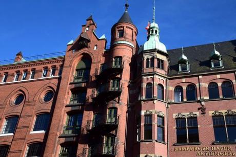 Hambourg, un vaisseau amiral sur l’Elbe Hambourg, un vaisseau amiral sur l’Elbe