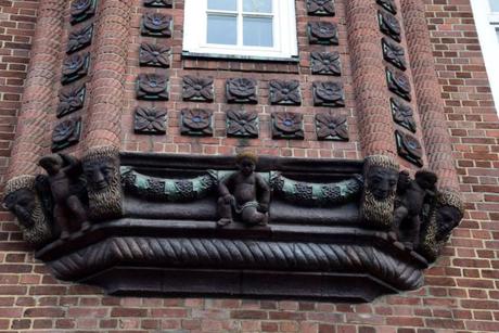 Hambourg, un vaisseau amiral sur l’Elbe Hambourg, un vaisseau amiral sur l’Elbe