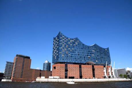 Hambourg, un vaisseau amiral sur l’Elbe Hambourg, un vaisseau amiral sur l’Elbe