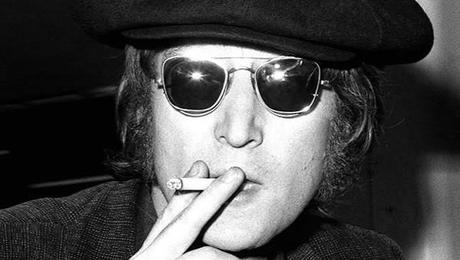 [Revue de Presse] L’album que John Lennon a signé à son meurtrier vendu pour 1,5 million de dollars #johnlennon
