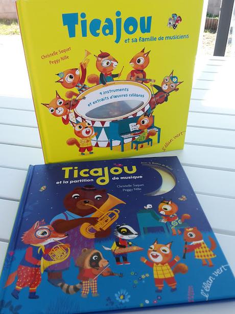 Ticajou et sa famille de musiciens - Ticajou et la partition de musique Ticajou et sa famille de musiciens - Ticajou et la partition de musique