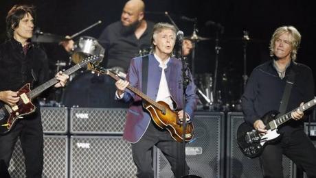 Incident en marge du concert de Paul McCartney au Chesapeake Energy Arena #paulmccartney #oneonone Incident en marge du concert de Paul McCartney au Chesapeake Energy Arena #paulmccartney #oneonone