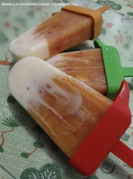 SUCETTES GLACÉES AUX NECTARINES / NECTARINES ICE POPS / PALETAS DE NECTARINAS / مصاصات الخوخ الناعم SUCETTES GLACÉES AUX NECTARINES / NECTARINES ICE POPS / PALETAS DE NECTARINAS / مصاصات الخوخ الناعم