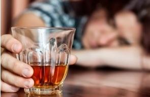 ALCOOL : Les excès de l’adolescence attaquent la substance blanche