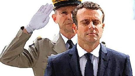 Emmanuel Macron aux armées : silence, c’est moi le chef !