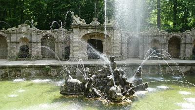 Les fontaines de l'Eremitage à Bayreuth en 28 photos. Schloss Eremitage Wasserpsiel.