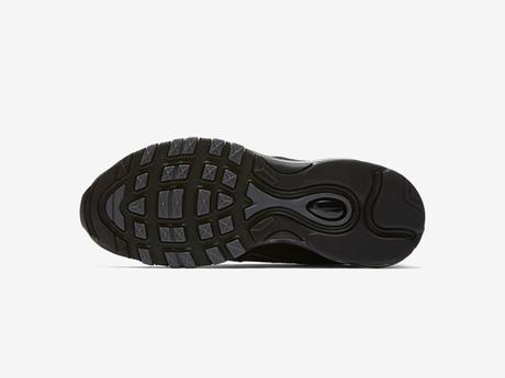 Nike Air Max 97 Triple Black : Maintenant Disponible Nike Air Max 97 Triple Black