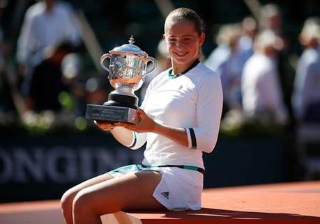 La lauréate de Roland-Garros, Jelena Ostapenko, a la samba dans la peau