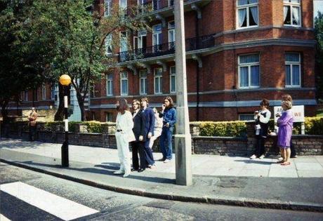 Il y a 48 ans : la pochette d’Abbey Road ! #beatles #abbeyroad #beatlesabbeyroad #london