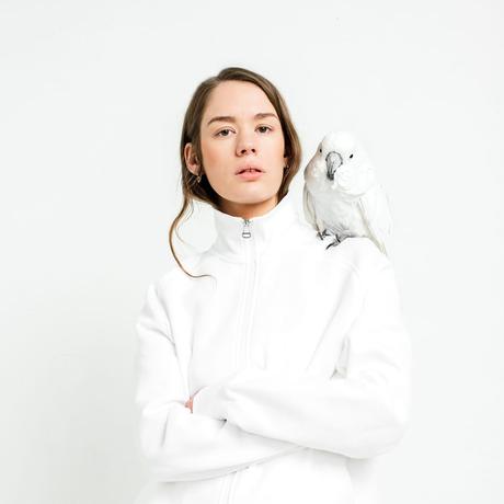 Anna of the North combat la solitude dans le clip de ‘Someone’ anna-of-the-north-someone-folkr-01