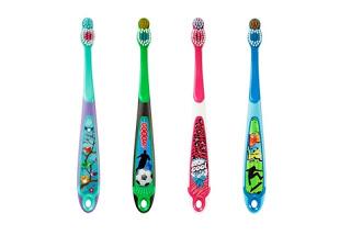 N'oubliez pas votre brosse à dents ! (cadeau inside) N'oubliez pas votre brosse à dents ! (cadeau inside)