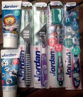 N'oubliez pas votre brosse à dents ! (cadeau inside) N'oubliez pas votre brosse à dents ! (cadeau inside)