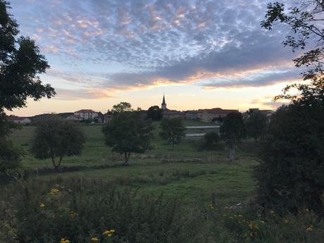 Coucher de soleil dans le Forez, et tristesse