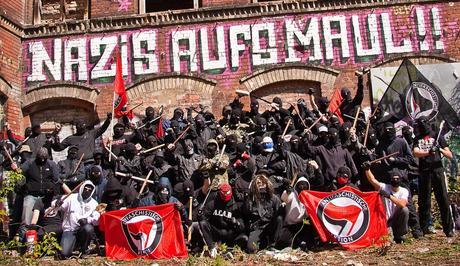 A #Berlin comme ailleurs, Nazis Aus ! #antifa
