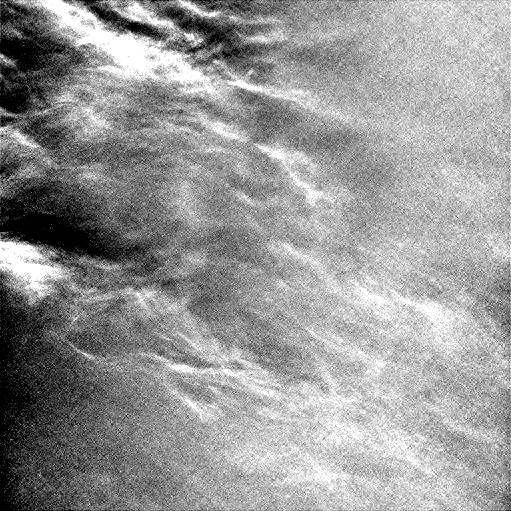 Mars : Curiosity observe des nuages défiler Mars : Curiosity observe des nuages défiler