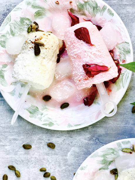 Kulfi Malaï :  Les Popsicles mauriciens ou appelés « sorbets » à l’île Maurice à la pistache & cardamome, noix de coco & vanille ou encore à la rose !