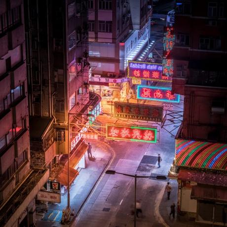 Insomniaque, ce photographe transforme la ville en rêve cyberpunk