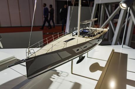 SUPERYACHT : CNB 76 SUPERYACHT : CNB 76