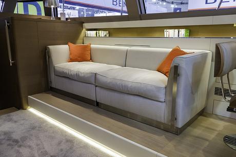 SUPERYACHT : CNB 76 SUPERYACHT : CNB 76