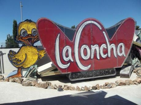 Un cimetière de néons à Las Vegas Un cimetière de néons à Las Vegas