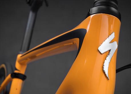 Focus sur le vélo « Specialized S-Works McLaren Roubaix » Focus sur le vélo « Specialized S-Works McLaren Roubaix »