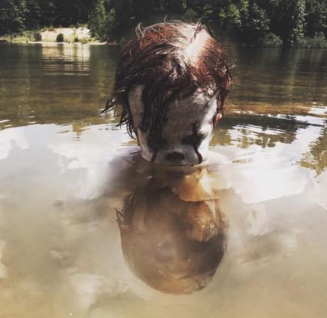 ÇA : il déguise son petit frère de 3 ans en Grippe-Sou le clown ÇA : il déguise son petit frère de 3 ans en Grippe-Sou le clown