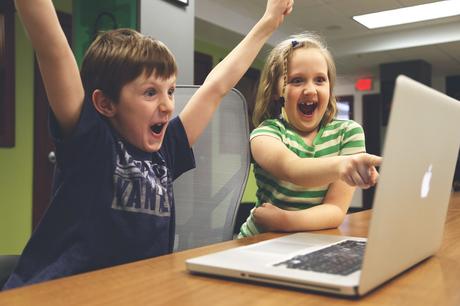 Stratégie digitale immobilier : comment réussir sa stratégie inbound marketing children-593313_1920.jpg