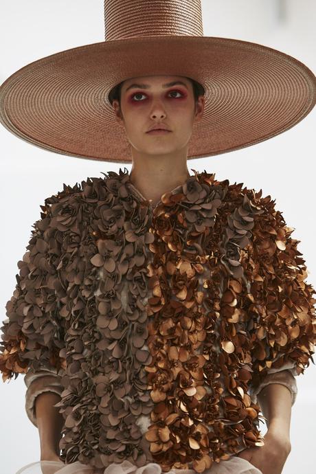 XUAN, COUTURE, AW17-18 XUAN, COUTURE, AW17-18