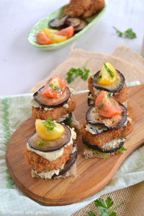 Mini burgers aux nuggets de soja Mini burgers végétaliens aux nuggets de soja