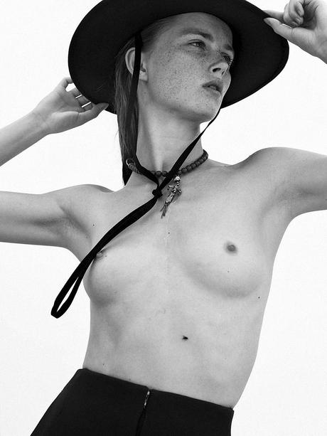 Rianne Van Rompaey par Mikael Jansson Rianne-Van-Rompaey-by-Mikael-Jansson-for-Interview-septembre-2017-folkr-06