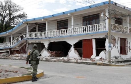 Mexique: Le bilan du pire séisme du siècle passe à 90 morts