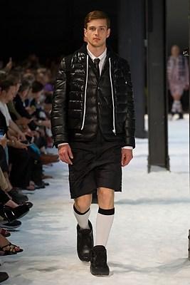 DEFILE MONCLER GAMME BLEU SS2018 DEFILE MONCLER GAMME BLEU SS2018