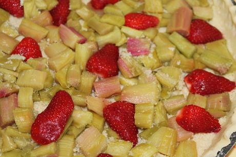 Tarte rhubarbe et fraises tarte rhubarbe fraises
