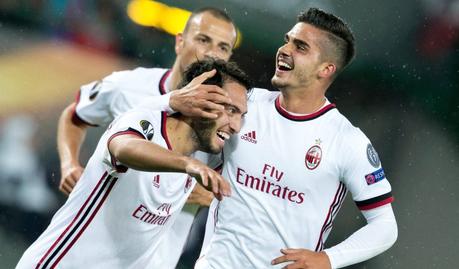 Milan Players React After 5-1 Win Against Austria Wien