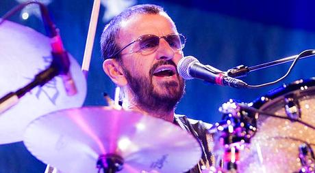 [Revue de Presse] Ringo Starr : « Chaque fois que je joue avec Paul McCartney, c’est magique » #ringoStarr #PaulMccartney #GivemoreLove