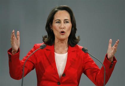 Combattre et pérorer